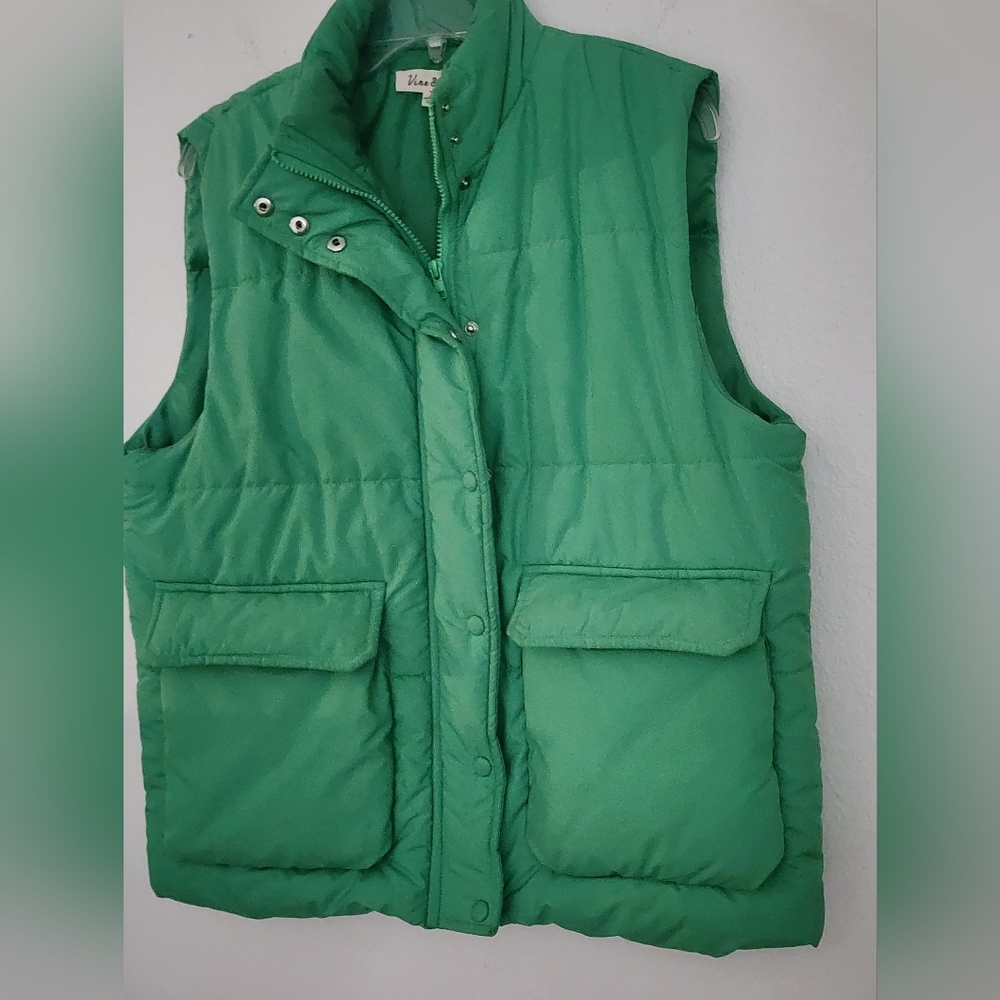 Vine & Love Puffer Vest Zipper Placket Snaps Pockets Sz L - Picture 2 of 9
